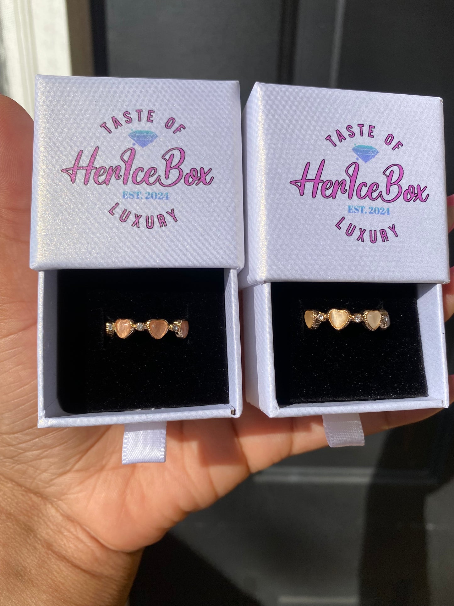 Heart eyes